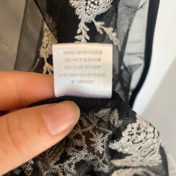 Haute Project Los Angeles black sheer embroidered beach cover up - Picture 4 of 6